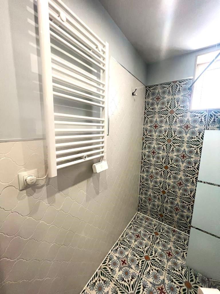 Esmeralda Apartment With Free Private Underground Parking Valencia Exterior foto